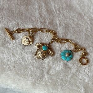 Stella & Dot Gold Charm Bracelet Turquoise and Cream Enamel Flowers + Bee Charms